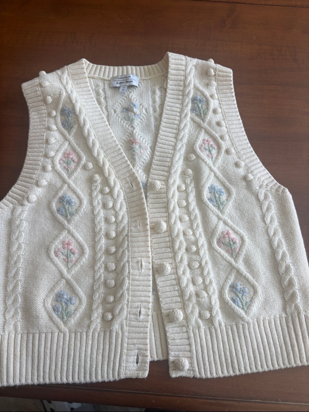 & Other Stories Cream Cable-Knit Vest with Pastel Floral Embroidery